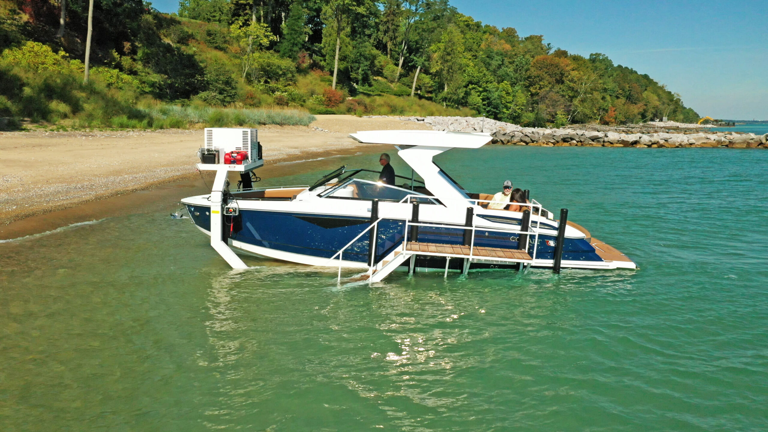 Boat floating free from Beachlauncher